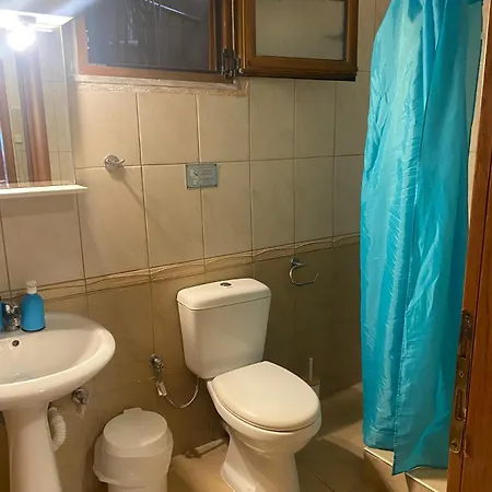 Giota Apartment *