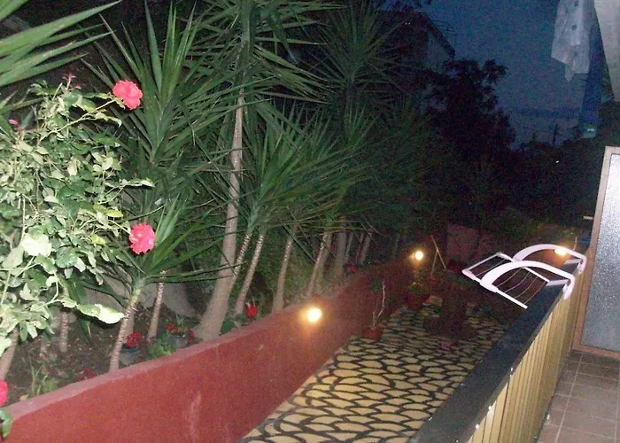 Апартаменты Giota *